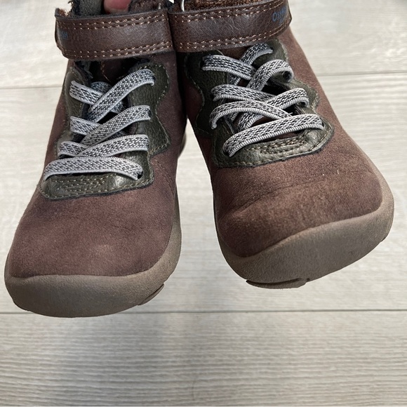 OshKosh B'Gosh Boy's Everest Everplay Fashion Boot size 8 - Picture 5 of 10